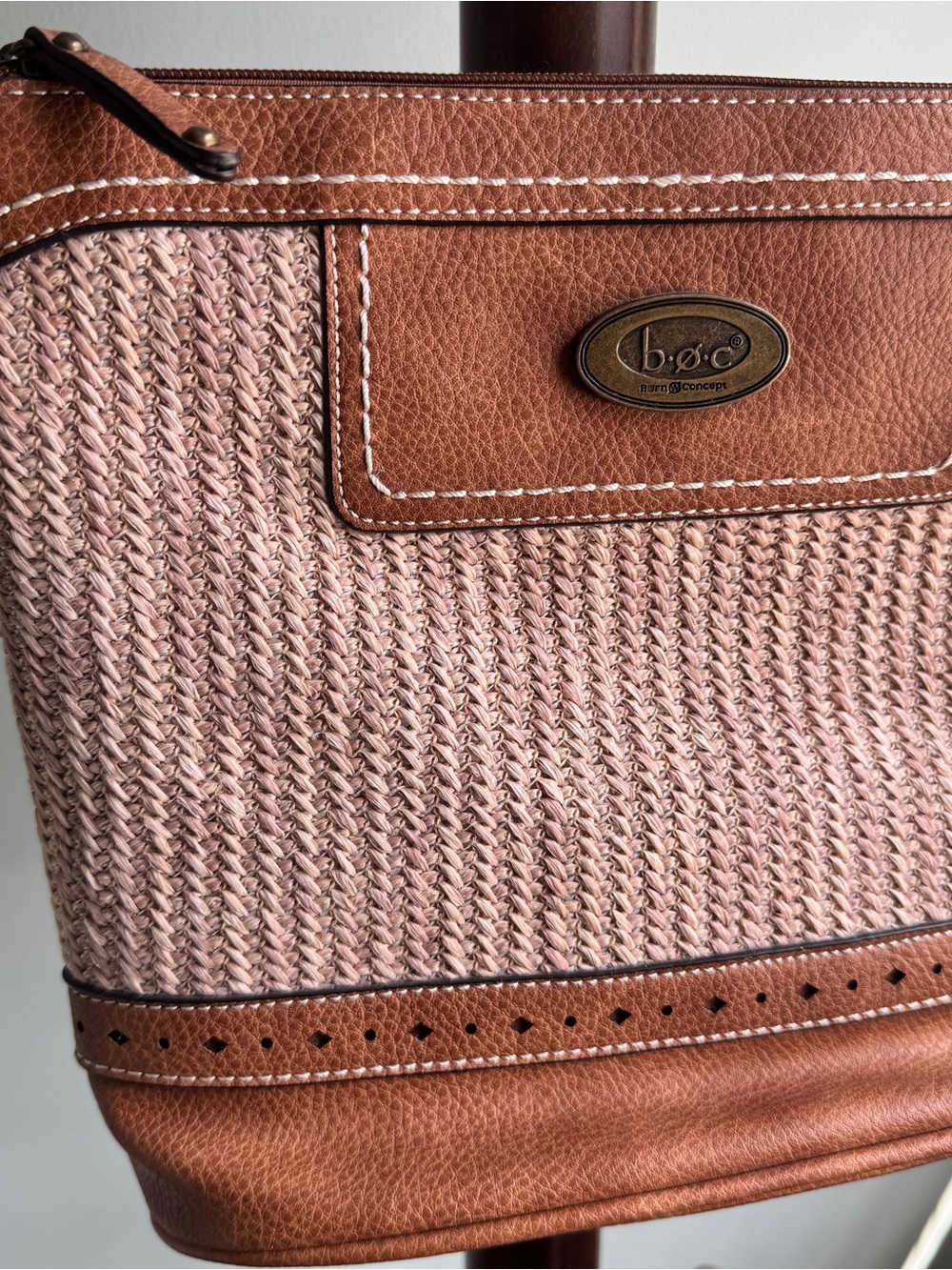 b.o.c. Excellent Like New Crossbody Purse